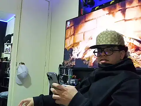 Javi_bermuzzi webkamerás műsora