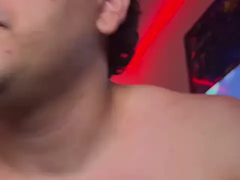 Javi_bermuzzi webcam show