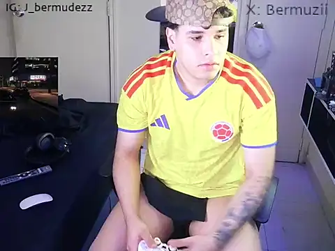 Вебкам-шоу Javi_bermuzzi