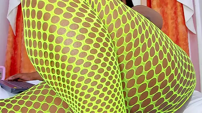 Czat XXX na żywo – Skarleth_sexy69