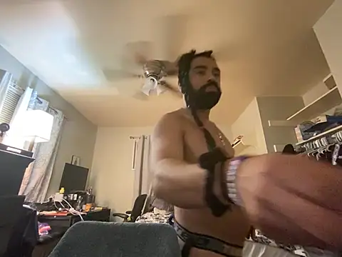 MikPapi's Webcam Show