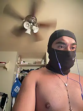 MikPapi Шоу с уебкамера