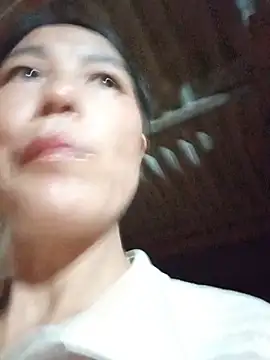 Show de Lily-ly na webcam