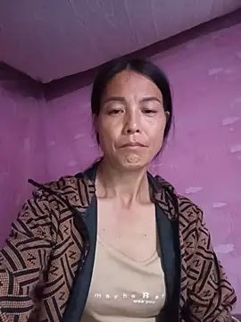 Lily-ly's Live XXX Chat