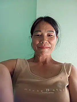 Lily-ly's Live XXX Chat