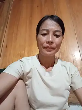 Lily-ly's Webcam Show