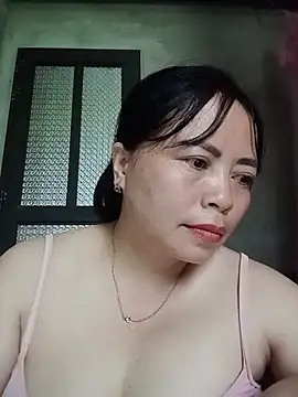 Lee_bee1's Live XXX Chat