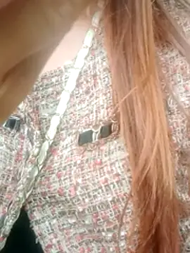 Živá chatovací místnost lee_chang-