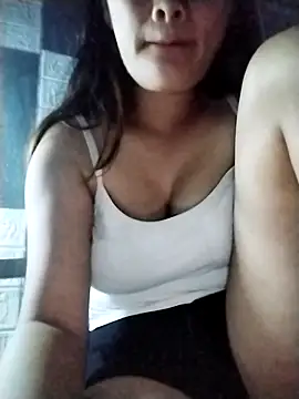Play-squirt222 网络视讯表演