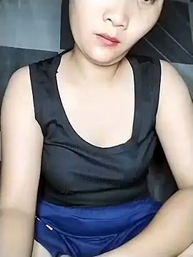 Play-squirt222 网络视讯表演