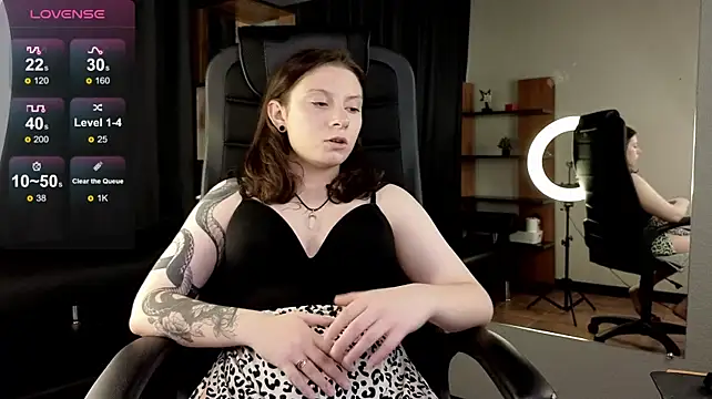 Bella_Stink: онлайн-секс-чат