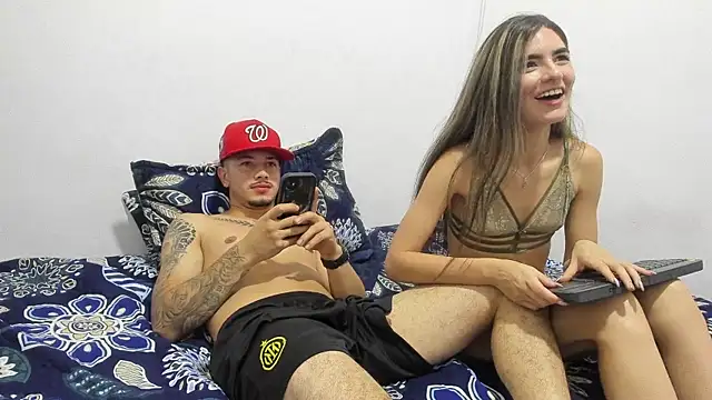 annyandmathi: вебкам-шоу