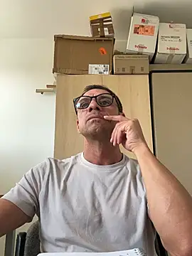 Pierluigi78 Webcam show