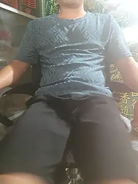 Trai-zin 在線直播表演