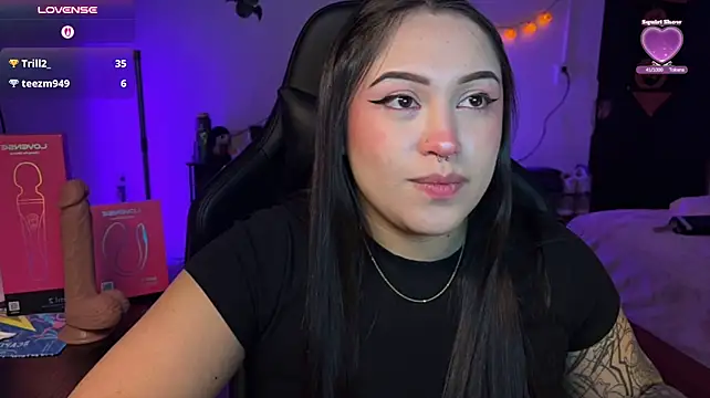 Lilyhotson's Webcam Show
