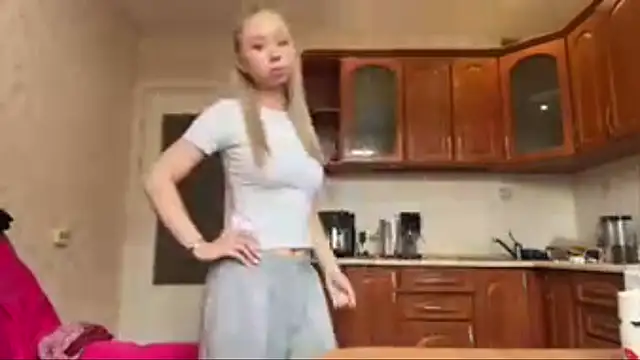 DeborahPlocica Chat XXX in diretta