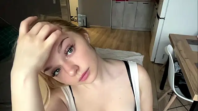 EvelynStars Webcamshow