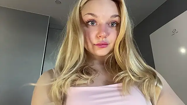 EvelynStars Webcam Show
