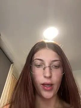 Senya1122 Webcam-Show