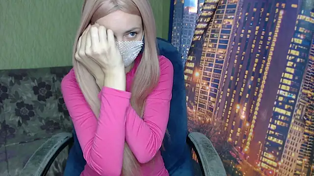ShynessSophie 现场XXX聊天