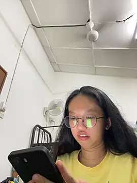 xiu020409's Webcam Show