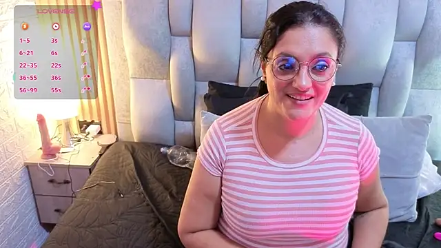 AndreinaLopezz's Live XXX Chat