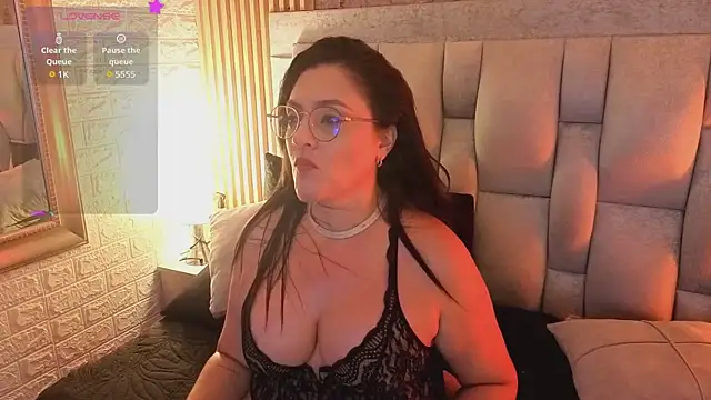 دردشة AndreinaLopezz الجنسية المباشرة