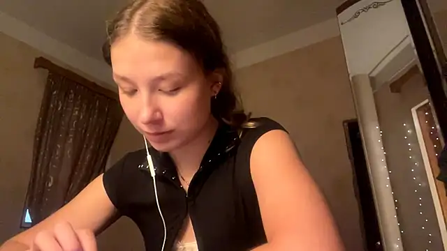 TarenOgilvie's Live XXX Chat