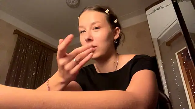 TarenOgilvie webcam show