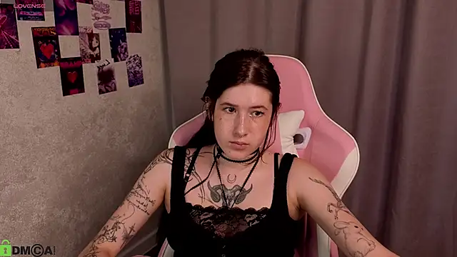 Ester_Henderson – Live XXX-chat