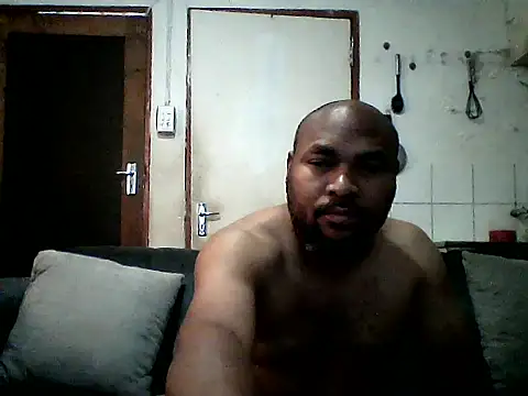 SWEETLEOn Webbikameraesitys