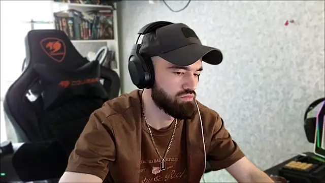 _Serious_Man Webcam-Show