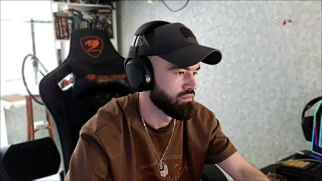 _Serious_Man Webcamshow
