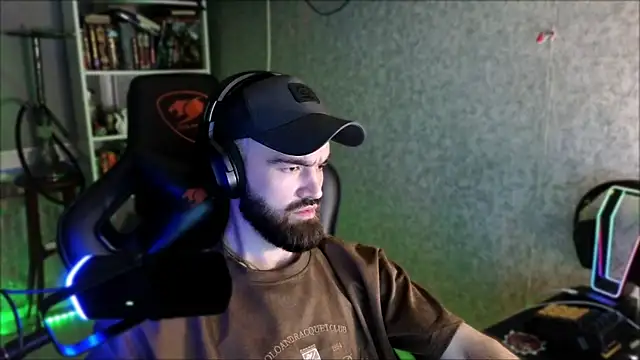 Webkamerová show _Serious_Man