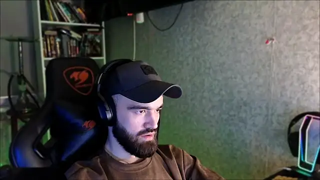 Webkamerová show _Serious_Man