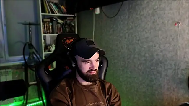 Webkamerová show _Serious_Man