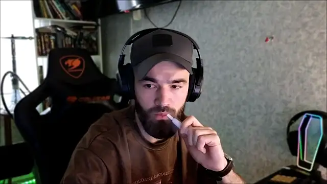 _Serious_Man Webcam Show