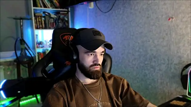 _Serious_Man Webcam-Show