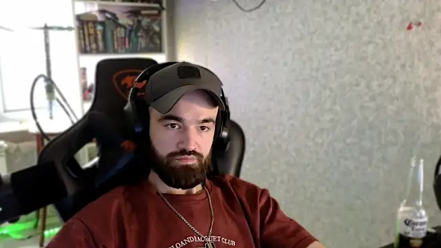 _Serious_Mann Webbikameraesitys