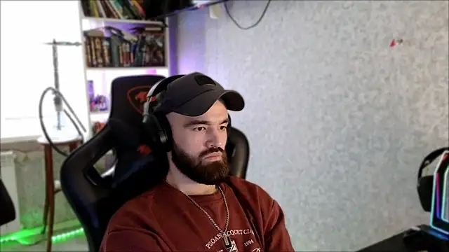 _Serious_Man webkamerás műsora