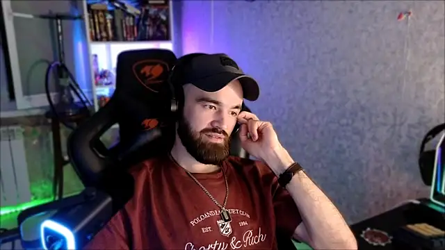 _Serious_Man Show Webcam