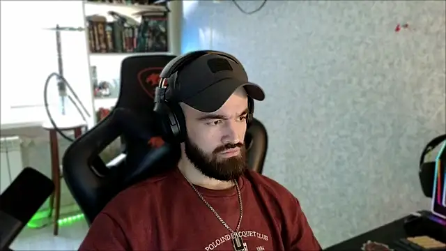Webkamerová show _Serious_Man