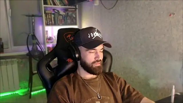 Show de _Serious_Man na webcam