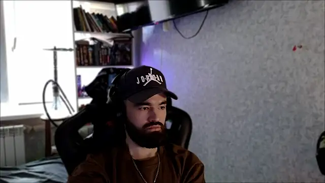 _Serious_Man Webcam-Show