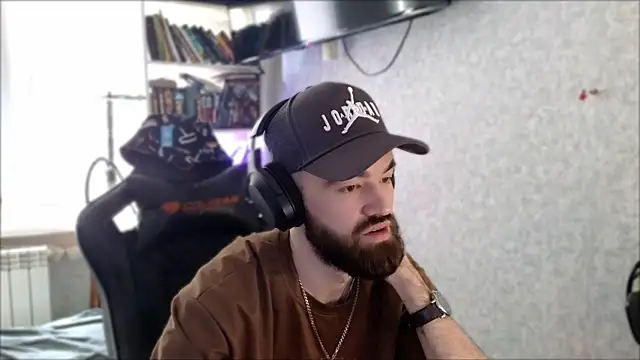 _Serious_Man Webcamshow