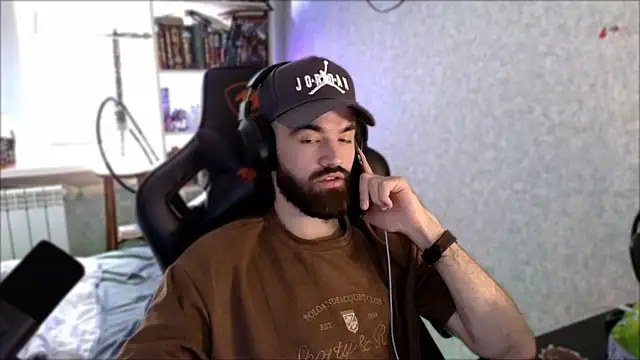 _Serious_Man webkamerás műsora