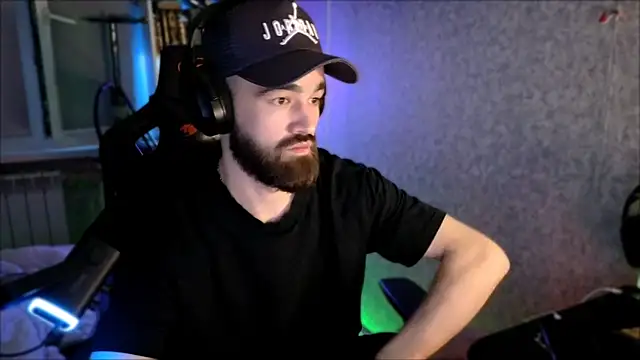 _Serious_Man Webcam-Show