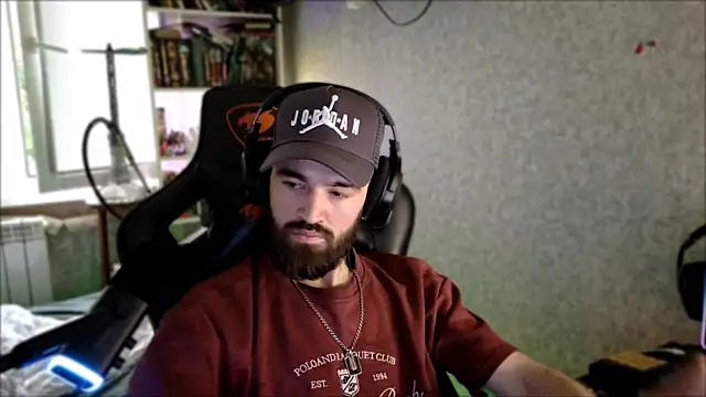 _Serious_Man webkamerás műsora