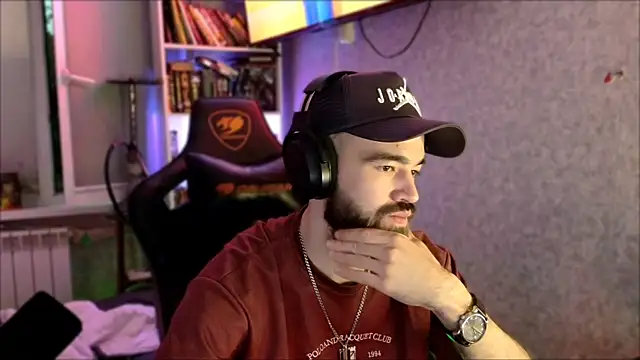 _Serious_Man Webcam-Show