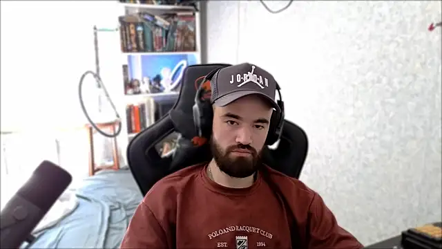 _Serious_Man Webcam-Show